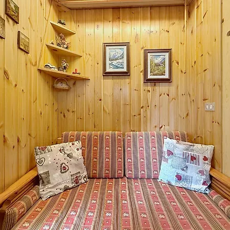 Lägenhet Anny By Interhome Canazei